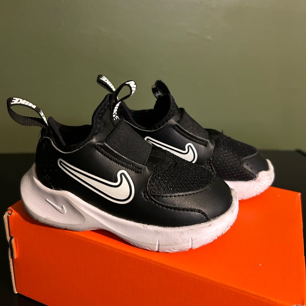 Nike Flex Runner 3